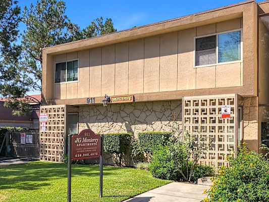 Monrovia Apts property